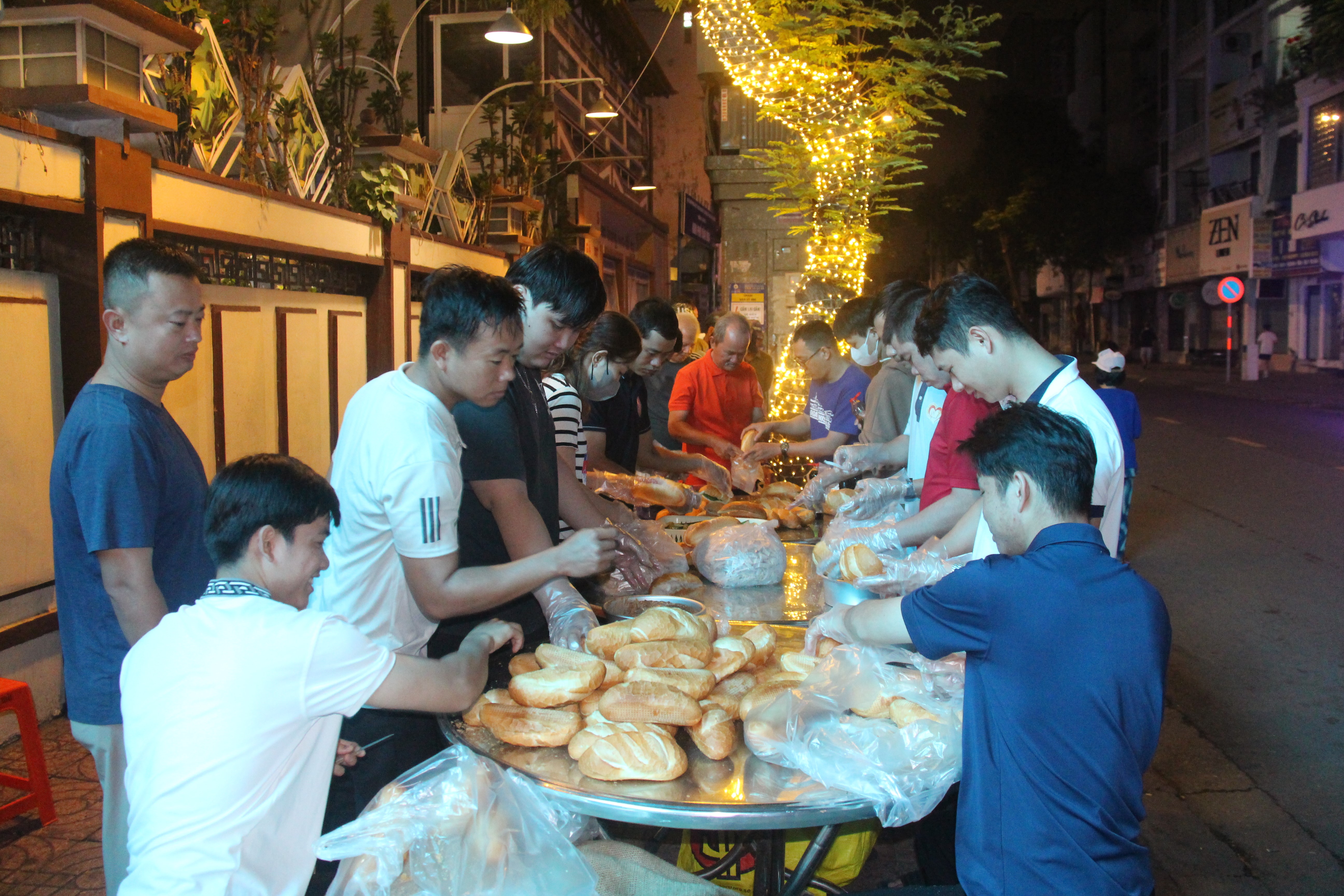 Bánh mì Thánh Antôn lan tỏa yêu thương đến mọi người
